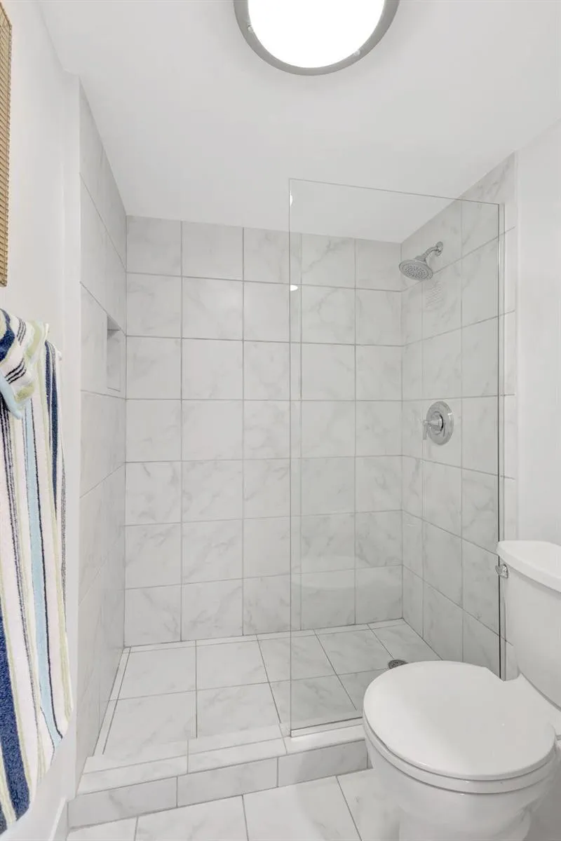 5550 Ocean Drive #7-C Singer Island, FL 33404
