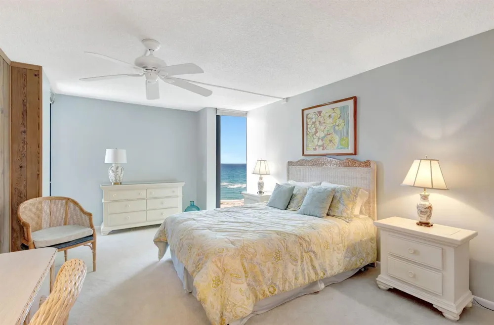 5550 Ocean Drive #7-C Singer Island, FL 33404