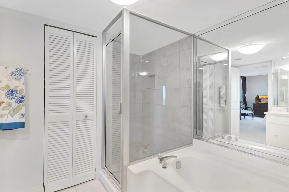 5550 Ocean Drive #7-C Singer Island, FL 33404