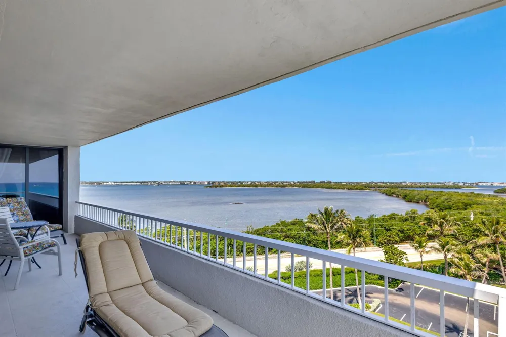 5550 Ocean Drive #7-C Singer Island, FL 33404