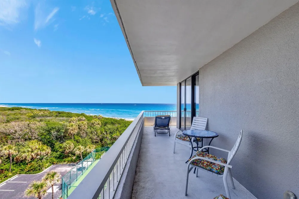 5550 Ocean Drive #7-C Singer Island, FL 33404