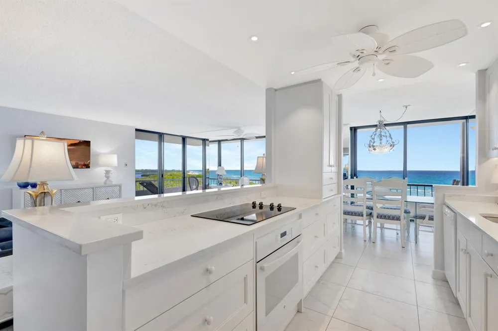 5550 Ocean Drive #7-C Singer Island, FL 33404