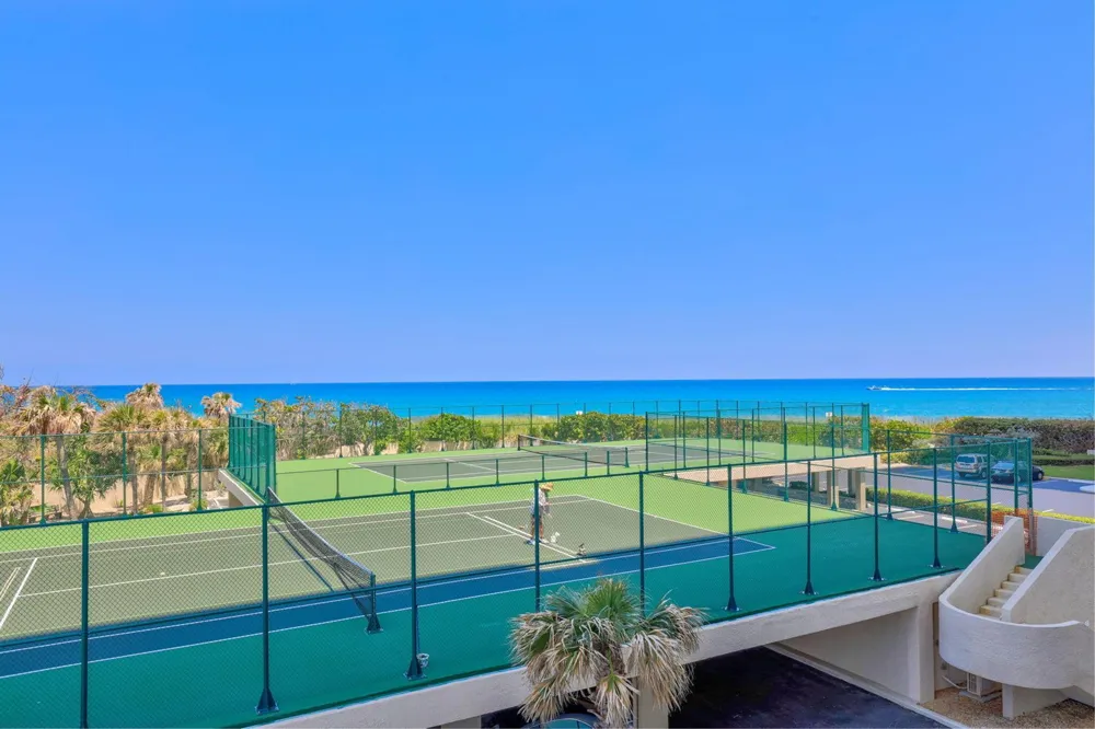 5550 Ocean Drive #7-C Singer Island, FL 33404