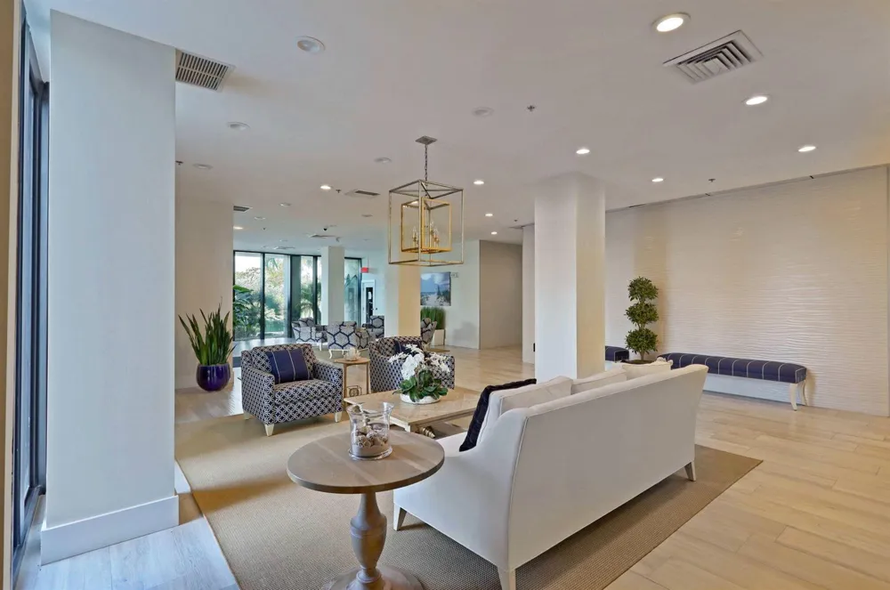 5550 Ocean Drive #7-C Singer Island, FL 33404