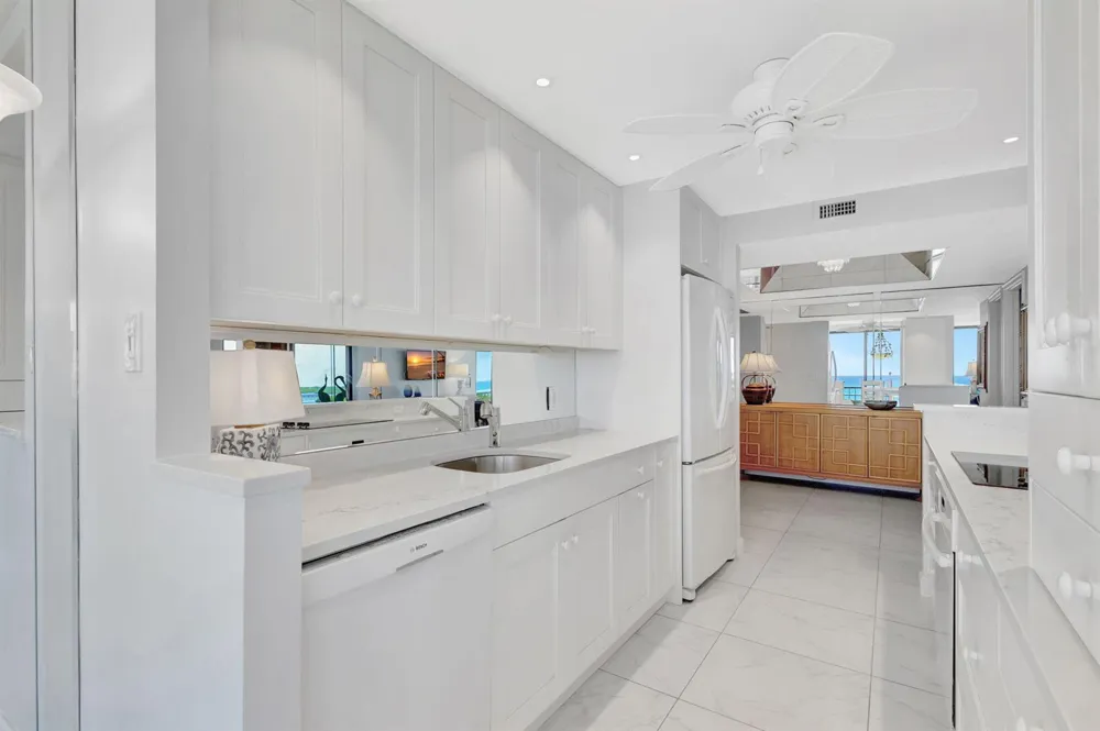 5550 Ocean Drive #7-C Singer Island, FL 33404