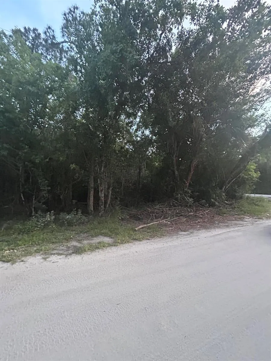 8995 22nd Street Vero Beach, FL 32966
