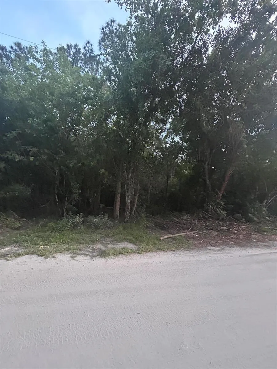 8995 22nd Street Vero Beach, FL 32966