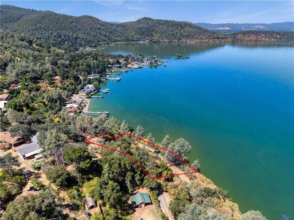 6996 Pine Avenue Kelseyville, CA 95451