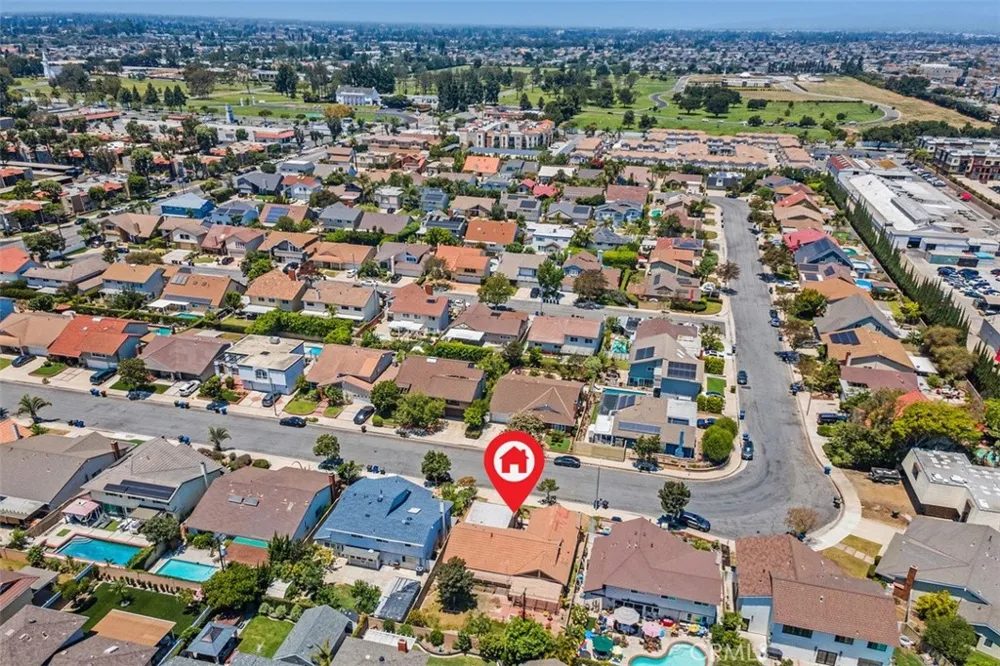 4608 Blanca Cypress, CA 90630