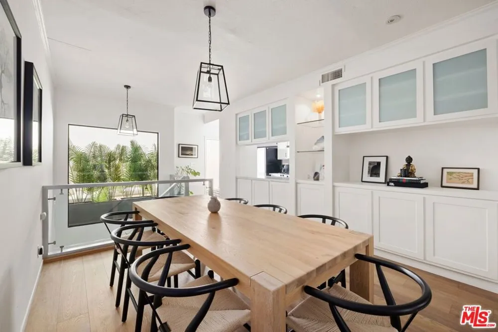 939 15th Street #8 Santa Monica, CA 90403