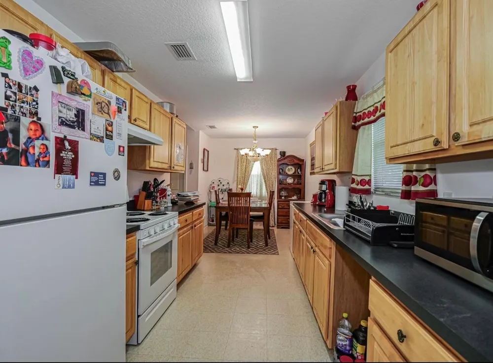 4257 36th Court Vero Beach, FL 32967