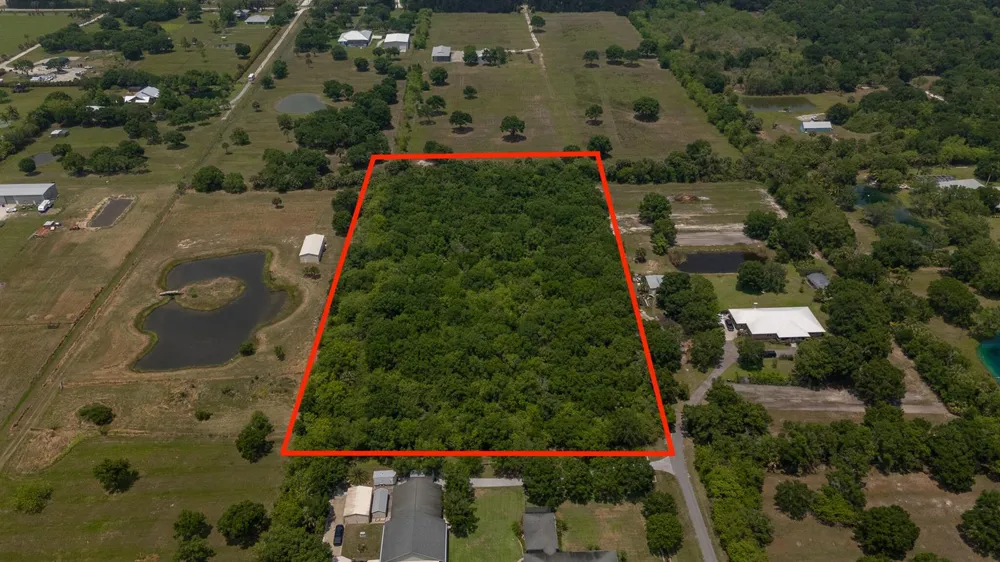 5055 69th Court Vero Beach, FL 32967