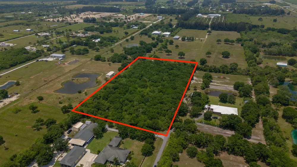5055 69th Court Vero Beach, FL 32967