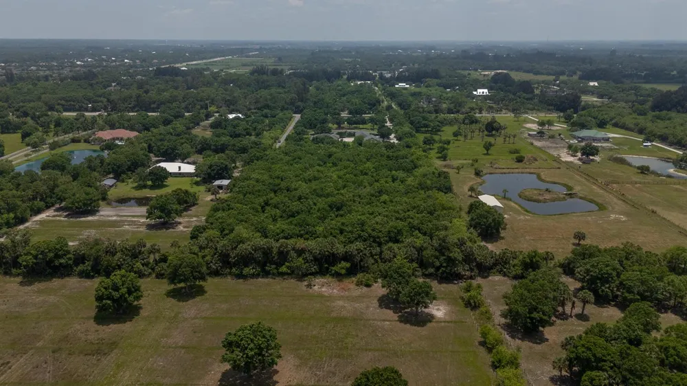 5055 69th Court Vero Beach, FL 32967