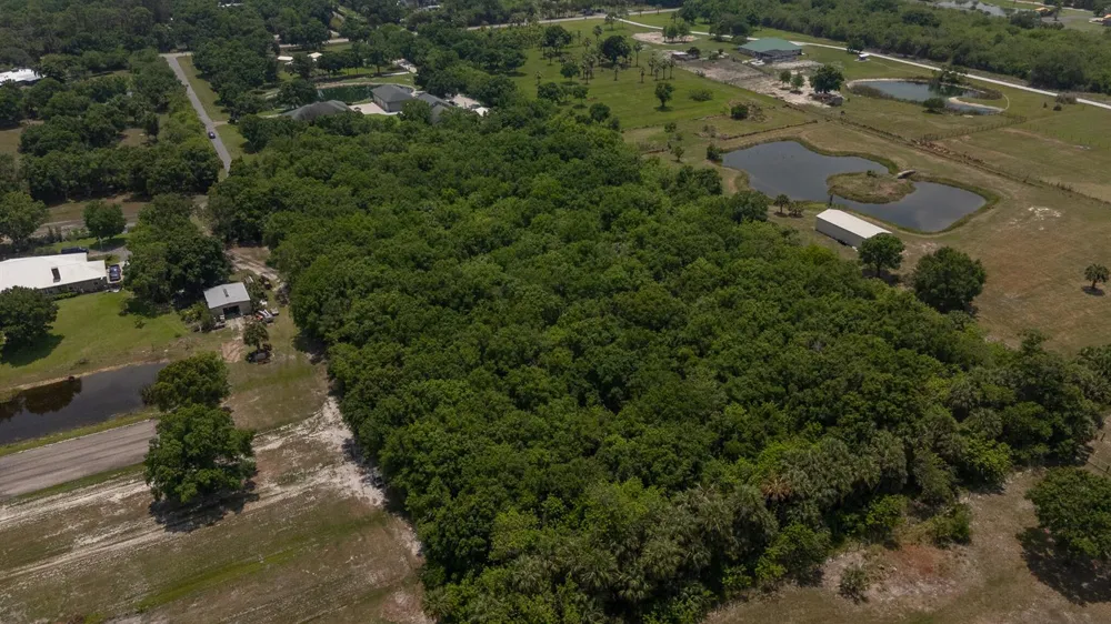 5055 69th Court Vero Beach, FL 32967