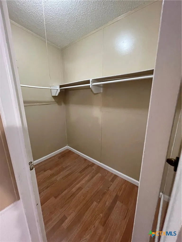 629 Buck Trail Canyon Lake, TX 78133
