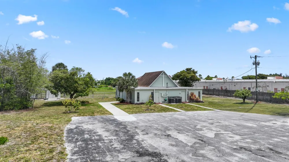 1580 Prairie Road West Palm Beach, FL 33406