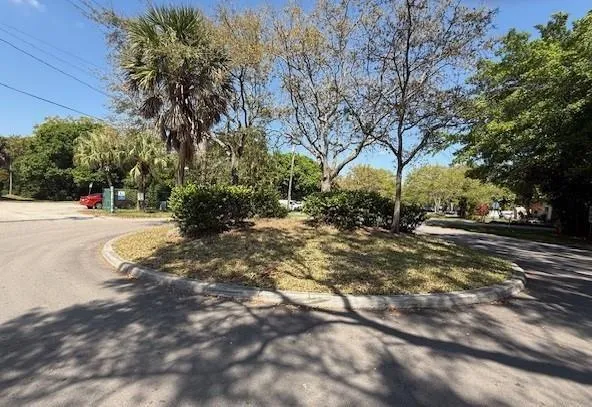 3340 SW 15th Avenue Fort Lauderdale, FL 33315