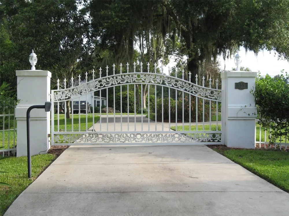 555 SW 87th Place ocala, FL 34476