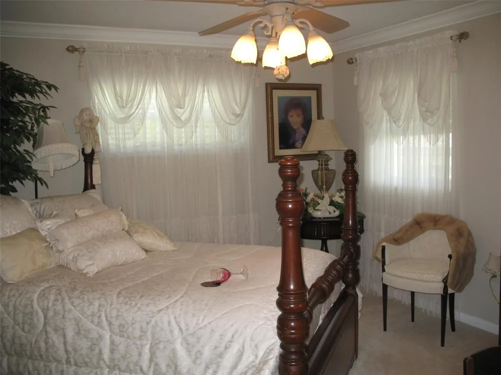 555 SW 87th Place ocala, FL 34476