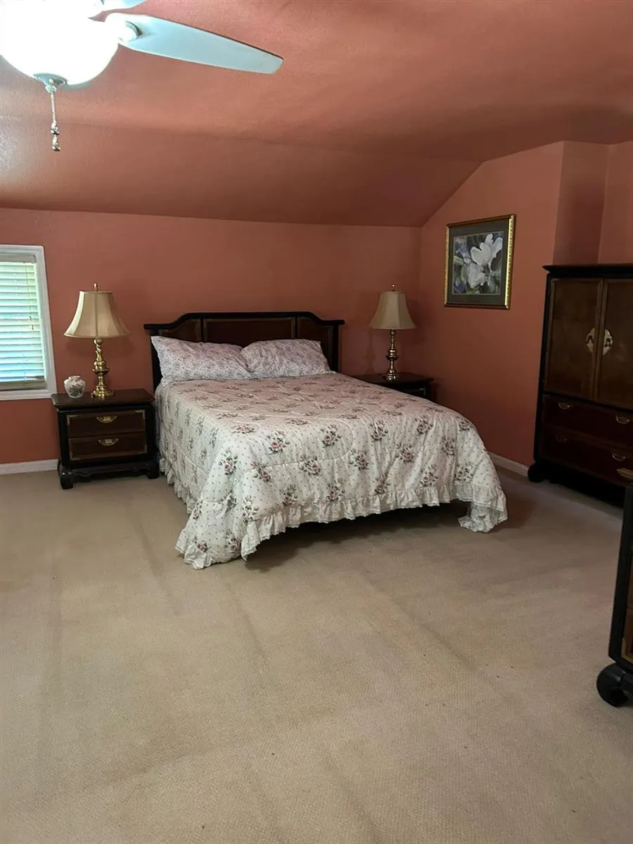 555 SW 87th Place ocala, FL 34476