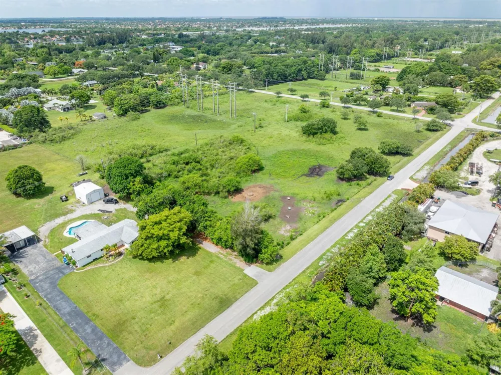 177 SW 66 STREET Southwest Ranches, FL 33331