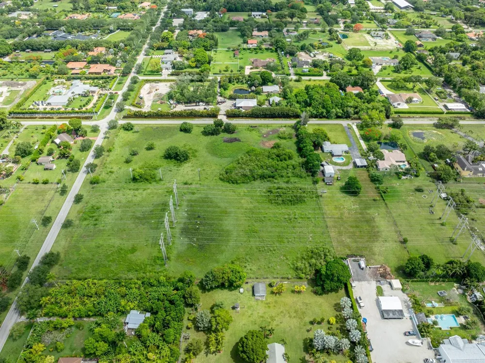 177 SW 66 STREET Southwest Ranches, FL 33331