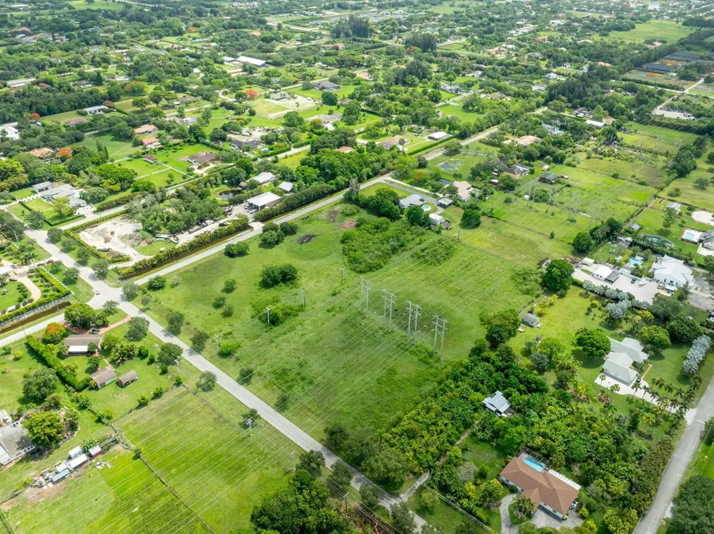 177 SW 66 STREET Southwest Ranches, FL 33331