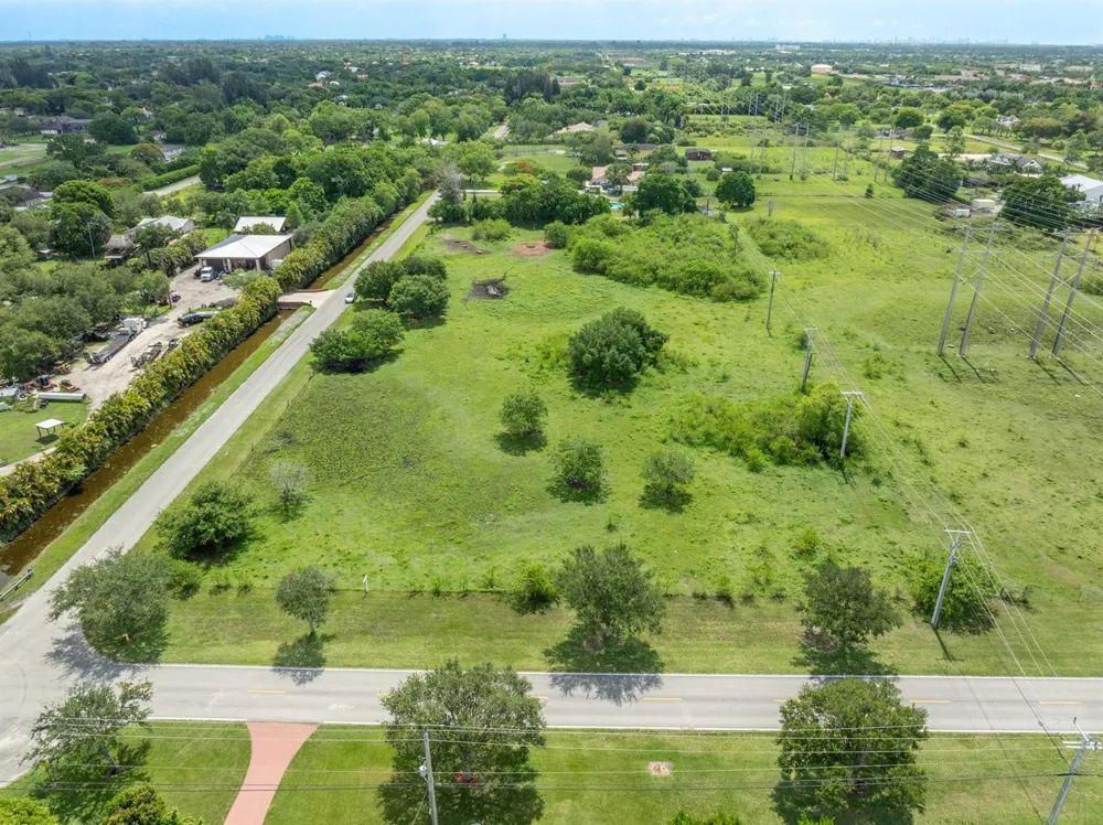 177 SW 66 STREET Southwest Ranches, FL 33331