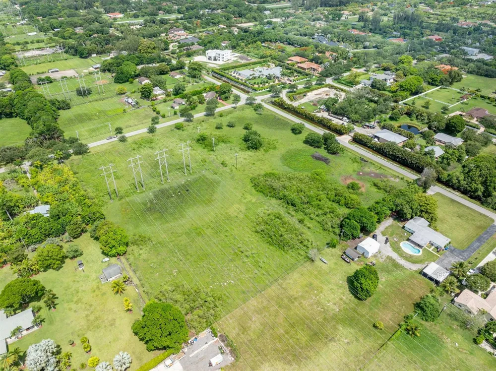 177 SW 66 STREET Southwest Ranches, FL 33331