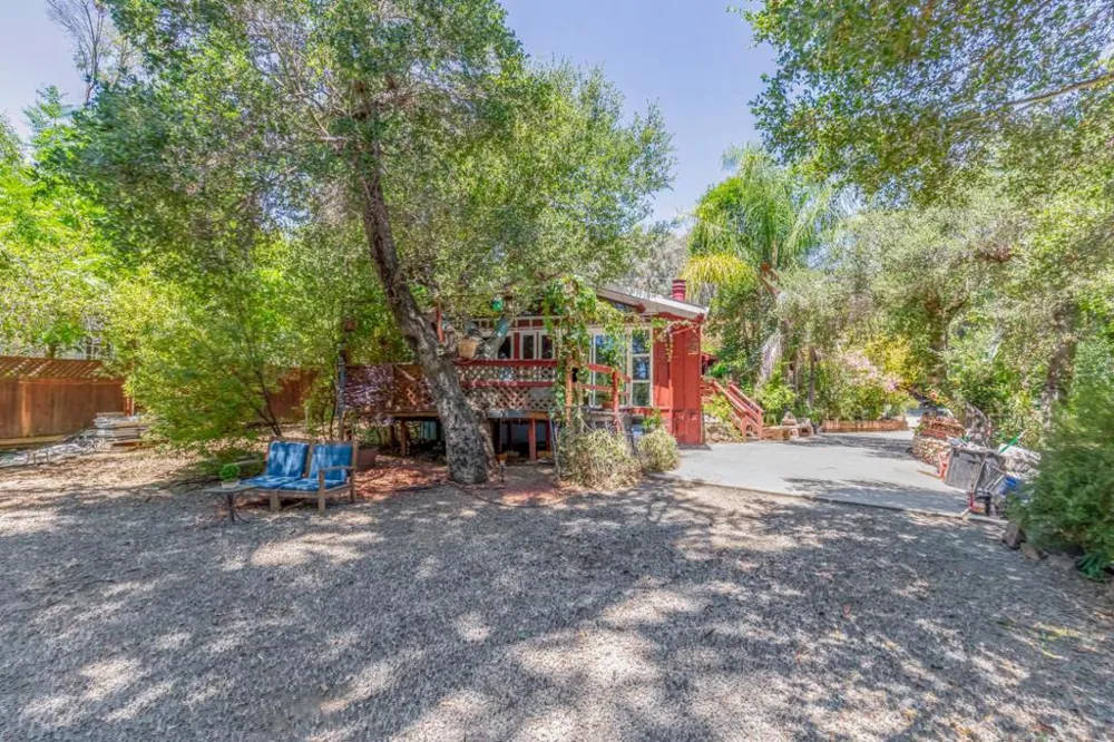 1615 Edgewood Road Redwood City, CA 94062