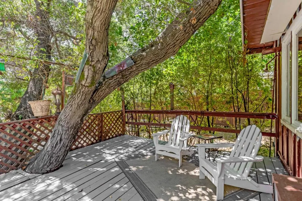 1615 Edgewood Road Redwood City, CA 94062