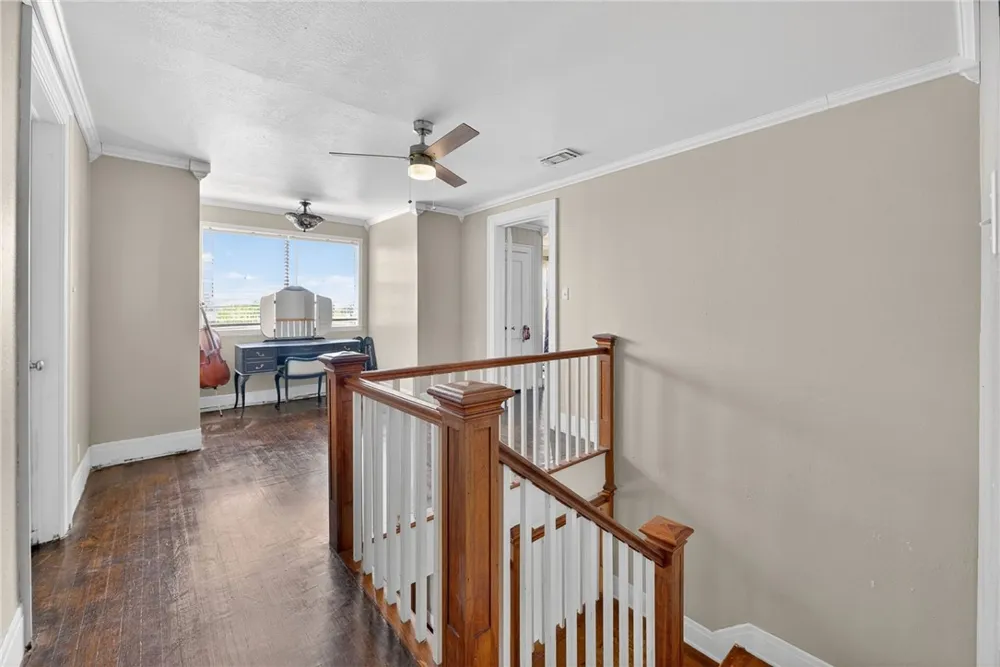 119 E Houston Street Refugio, TX 78377