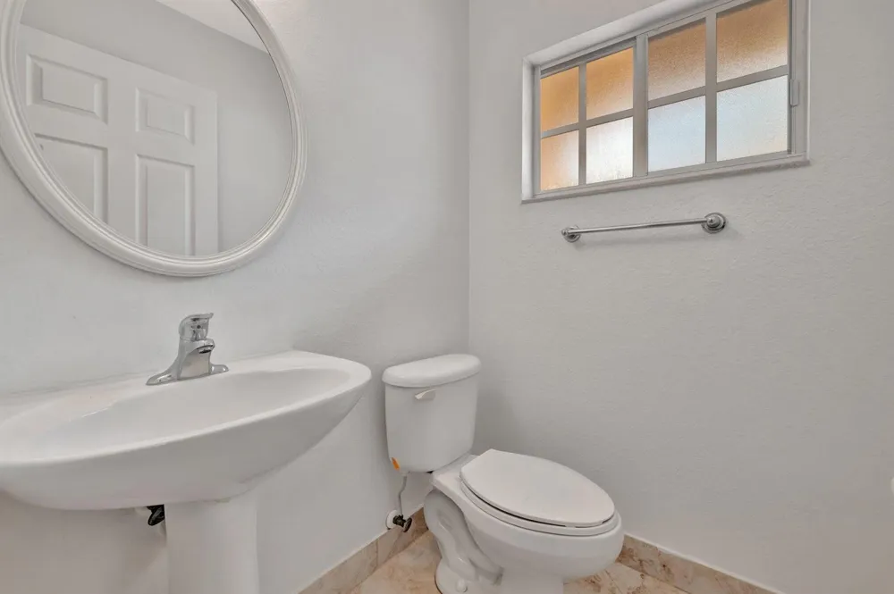 3055 Riverside Drive #3 Coral Springs, FL 33065
