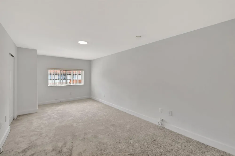 3055 Riverside Drive #3 Coral Springs, FL 33065