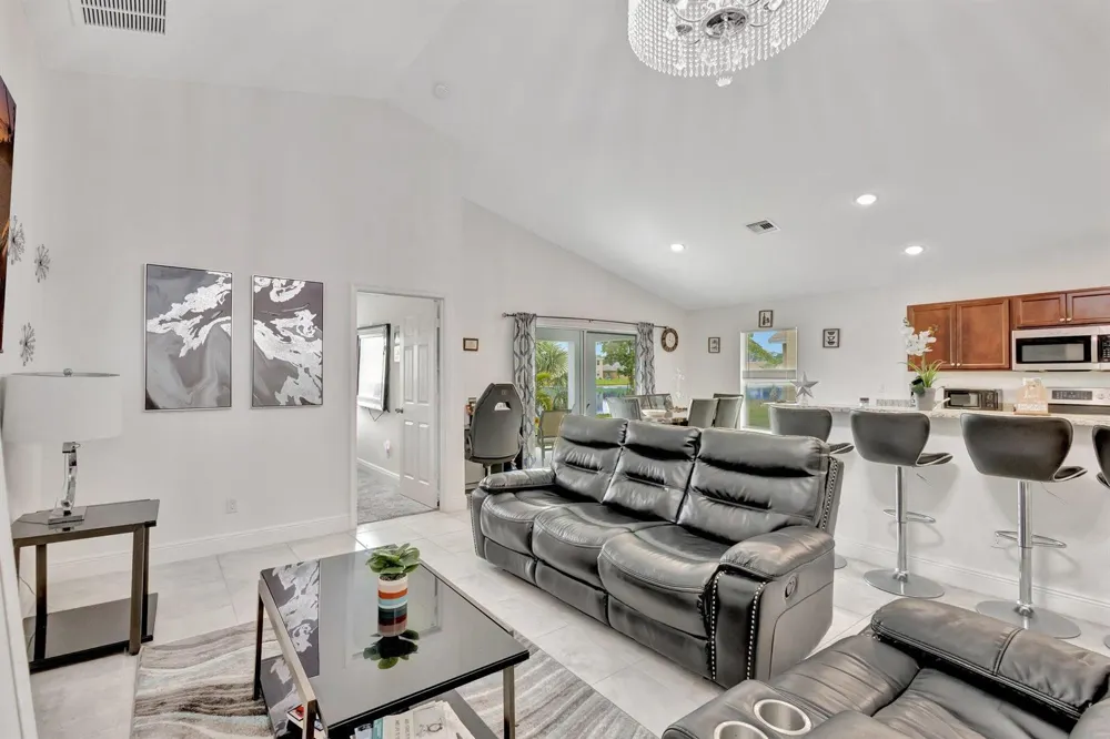 9709 Starboard Drive Fort Pierce, FL 34945