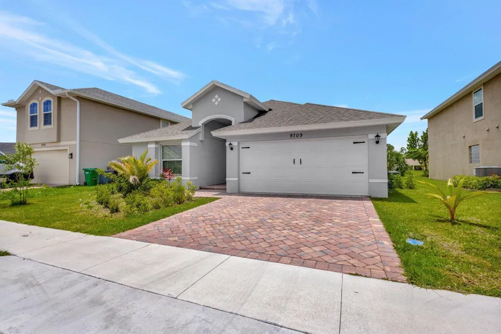 9709 Starboard Drive Fort Pierce, FL 34945