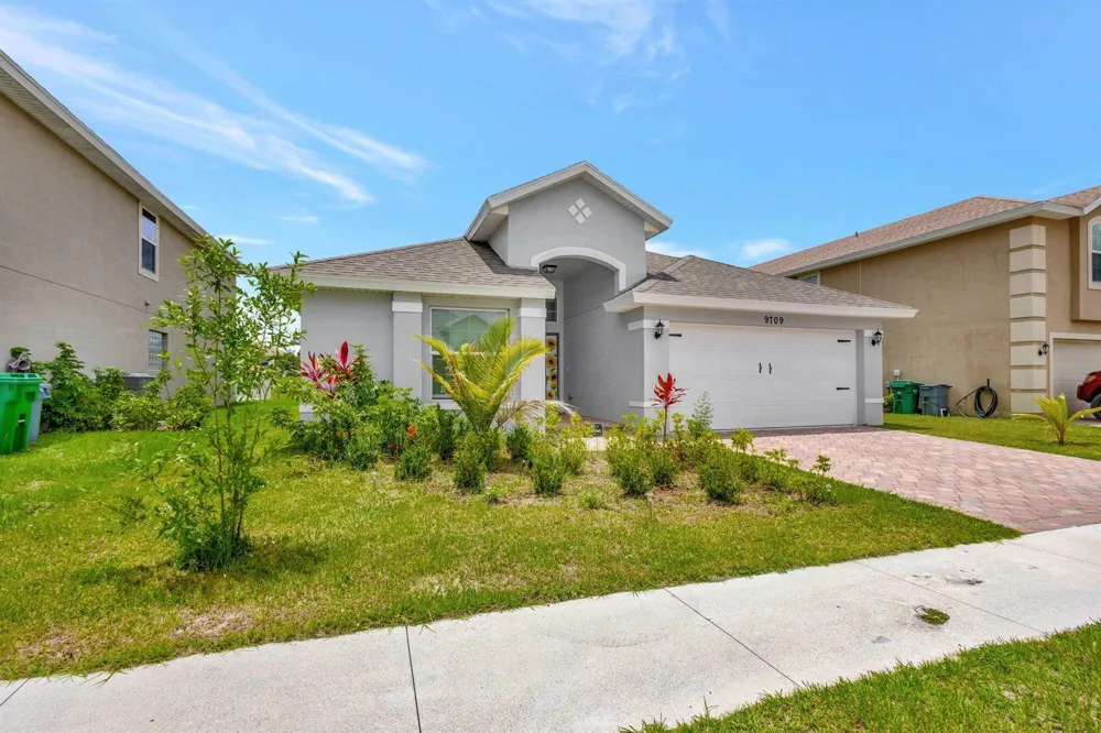 9709 Starboard Drive Fort Pierce, FL 34945