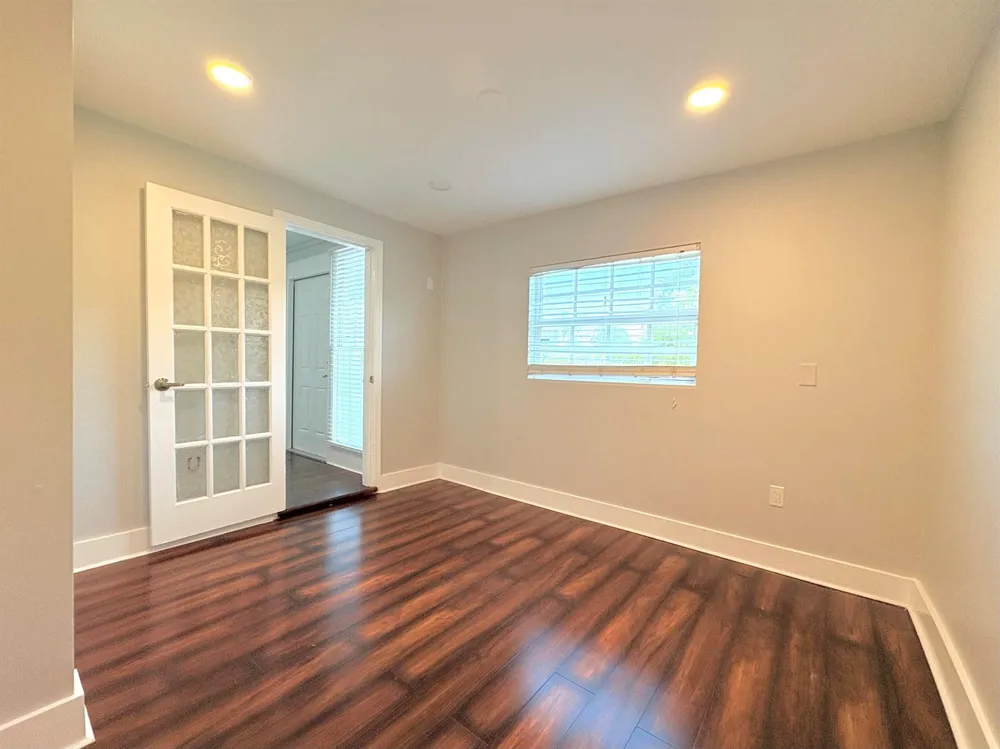 307 4th Street Lake Park, FL 33403