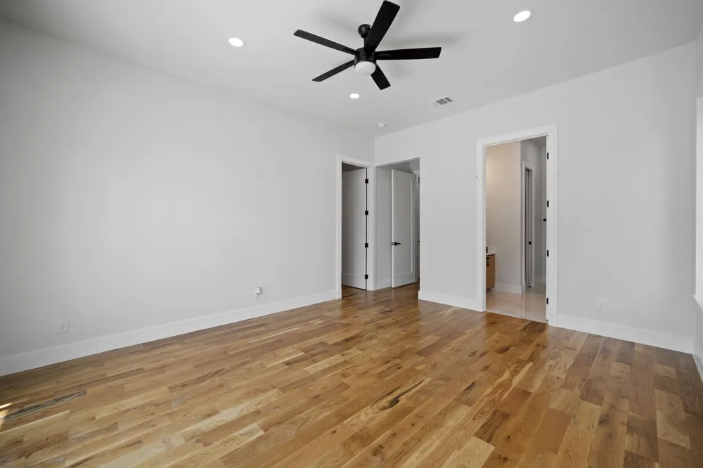 732 Cedar Hill Avenue Dallas, TX 75208