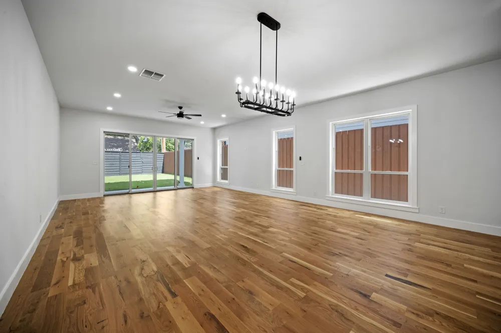 732 Cedar Hill Avenue Dallas, TX 75208