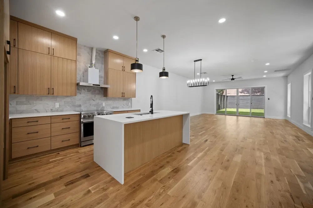 732 Cedar Hill Avenue Dallas, TX 75208