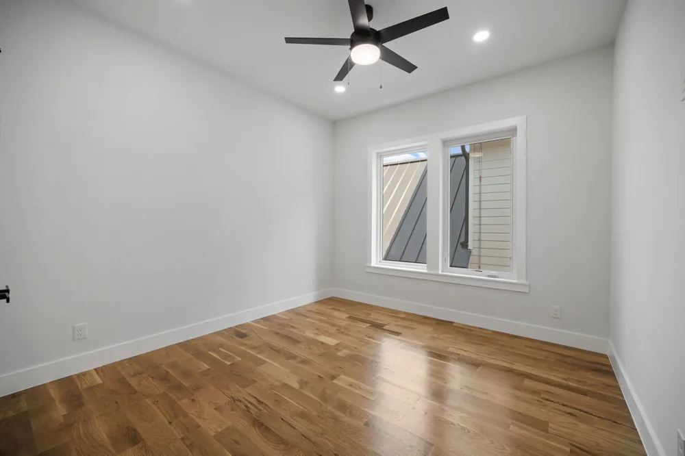 732 Cedar Hill Avenue Dallas, TX 75208