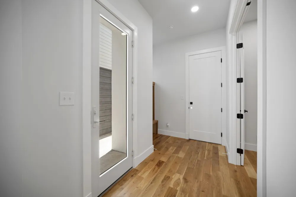 732 Cedar Hill Avenue Dallas, TX 75208