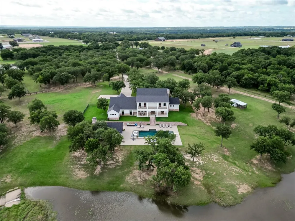 1340 Lacy Drive Lipan, TX 76462