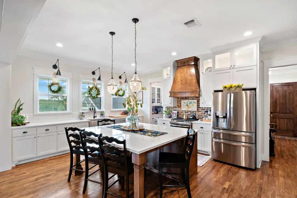 1340 Lacy Drive Lipan, TX 76462