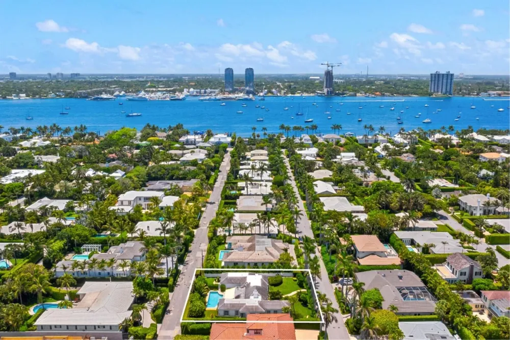 226 List Road Palm Beach, FL 33480