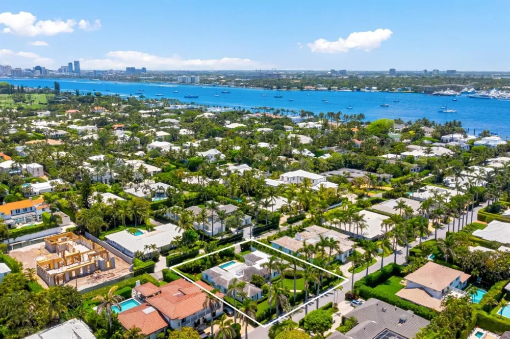 226 List Road Palm Beach, FL 33480