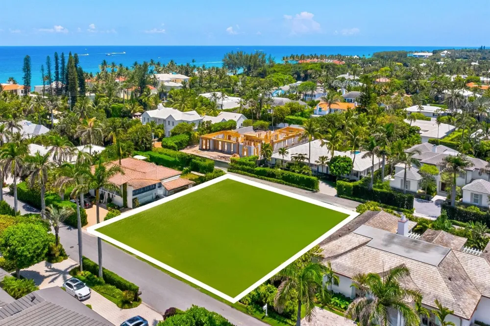 226 List Road Palm Beach, FL 33480