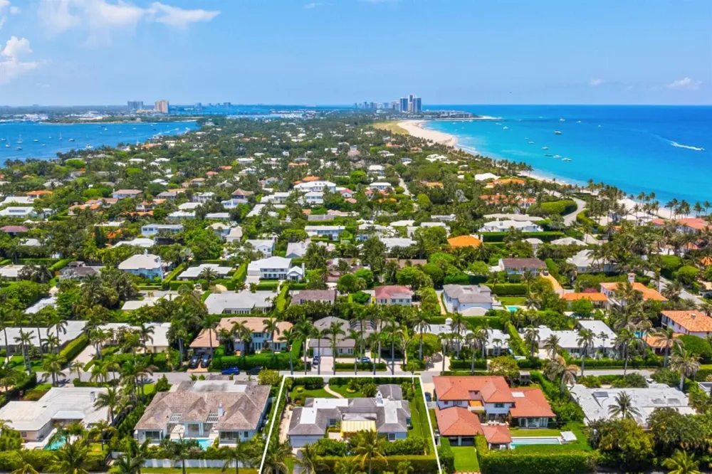 226 List Road Palm Beach, FL 33480
